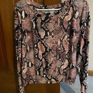 Peyton Jensen long sleeve small top